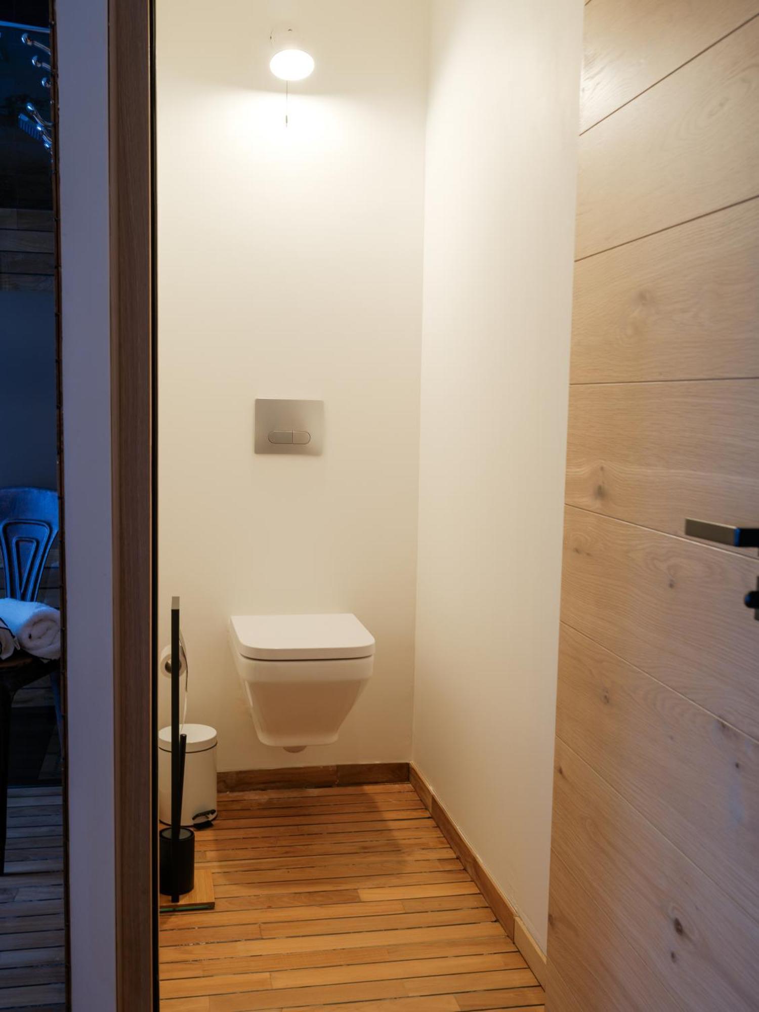 Le Joyau Des Parcs Classe 4 Etoiles Appartement Central Au Calme Avec Terrasse Vichy Exteriör bild
